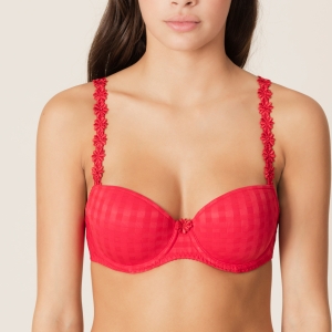 avero scarlet
