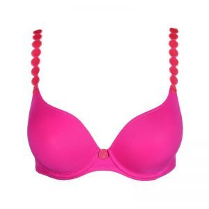 Tom influencer pink