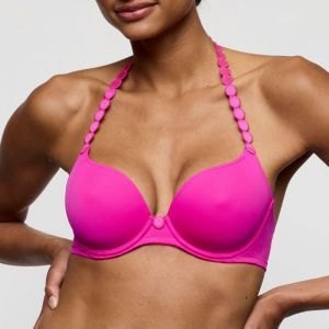 Tom influencer pink