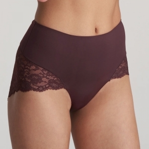 color studio aubergine