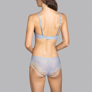 eden rock pale bleu