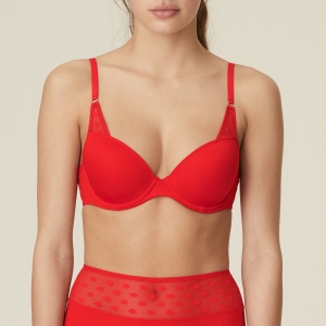 rudolf fiery scarlet