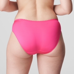 belgravia blogger pink
