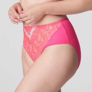 belgravia blogger pink