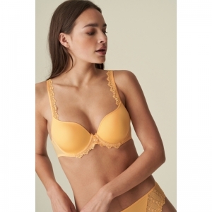 christy mango