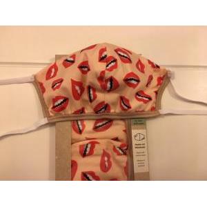 kisses lipjes