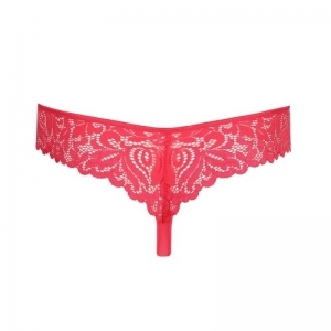 elis spicy berry