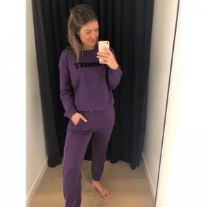 traveltw royal violet