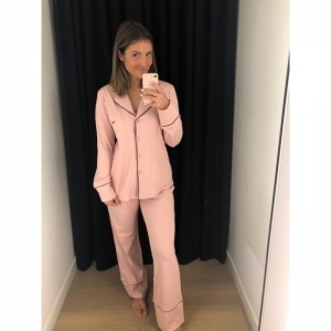 traveltw roze