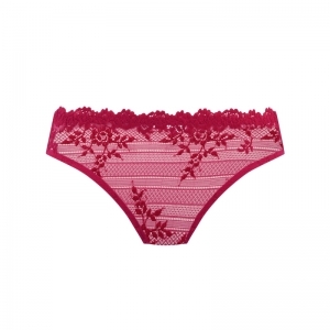 embrace lace persian red