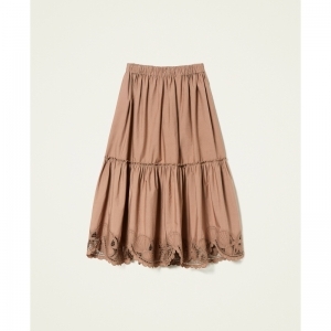 twbeach hazel brown
