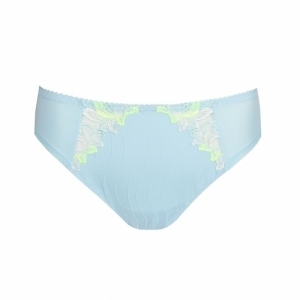 deauville milky blue