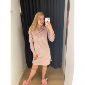 Eloise roze