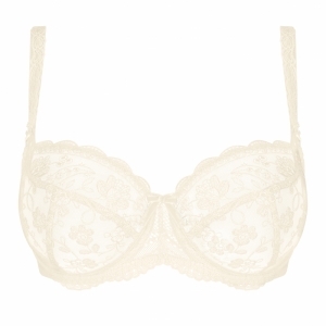 Cleo creamy