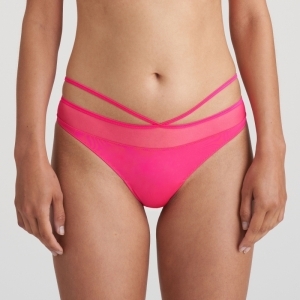 tahar blogger pink