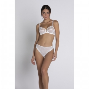 source beaute ecru nacre