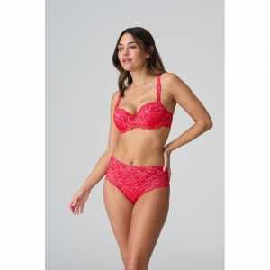 manyla pixie red
