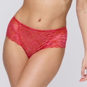 manyla pixie red