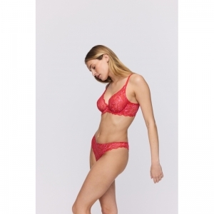 manyla pixie red