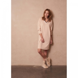 pluw beige