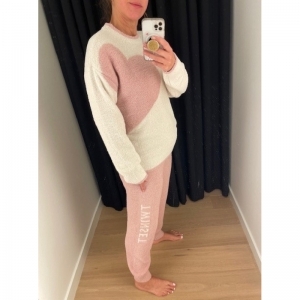 twtravel roze hartje