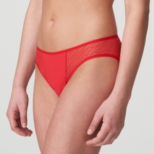 tanzara scarlet