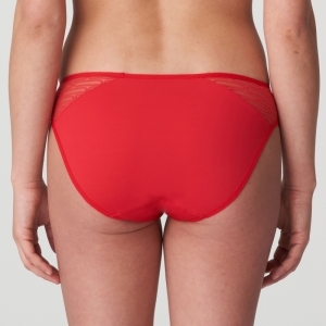 tanzara scarlet