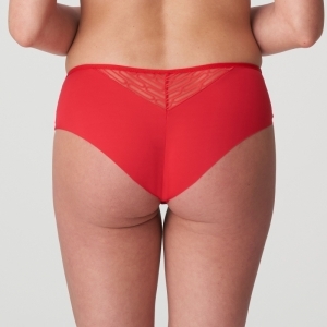 tanzara scarlet