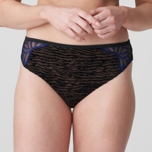 cheyney sultry black