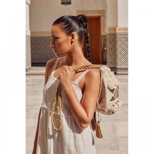 ibiza chic ofwhite