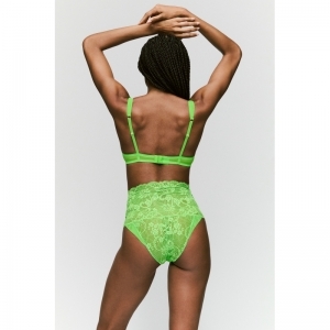 shavonne bright green